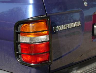 Pathfinder Tail Light Guards