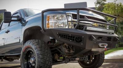 CHEVY 2500/3500 HONEYBADGER RANCHER FRONT BUMPER WITH WINCH MOUNT