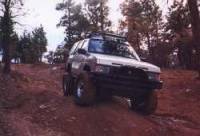 Nissan Pathfinder - Mike (Pathmaker)
