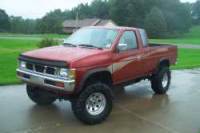 Nissan Hardbody - John Deere