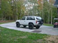 Nissan Pathfinder - 