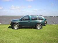 Nissan Pathfinder - Michael Lott