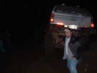 Nissan Frontier - DIRT DEVIL