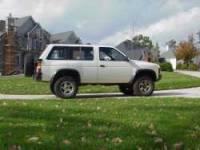 Nissan Pathfinder - 