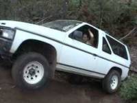 Nissan Pathfinder - Shannon Lyons