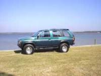 Nissan Pathfinder - M G LOTT