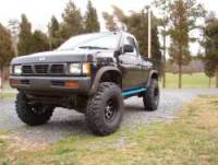 Nissan  - 