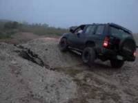 Nissan Pathfinder - Jack Offroadsteryan