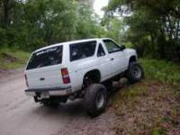 Nissan Pathfinder - Karl