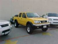 Nissan  - 
