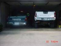 Nissan  - 