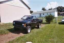 Nissan Hardbody - dirty minded