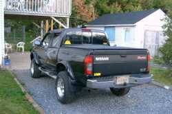 Nissan Frontier - FOURHIGHER