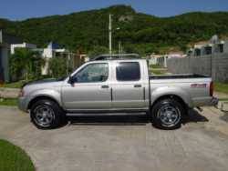 Nissan Frontier - 