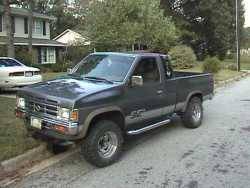 Nissan Hardbody - bryce91hb