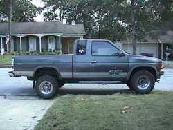 Nissan Hardbody - bryce91hb