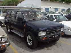 Nissan Pathfinder - Charles