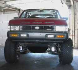 Nissan Pathfinder - Bad Mo Fo 94'Pathy