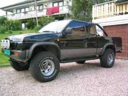 Nissan Hardbody - Tore