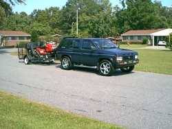 Nissan Pathfinder - Rodney