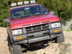 Nissan Pathfinder - bryan