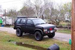 Nissan Pathfinder - Cuong Nguyen