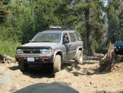 Nissan Pathfinder - Sonny C. (dupersc)