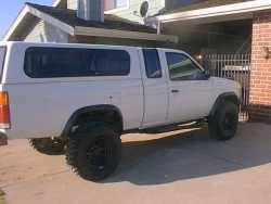 Nissan Hardbody - Jobu