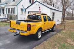 Nissan Frontier - ANTHONY FEZZ