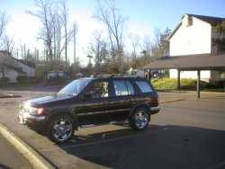 Nissan Pathfinder - rosebud7475