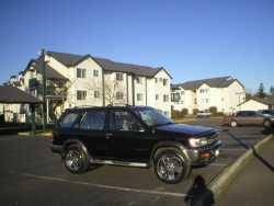 Nissan Pathfinder - rosebud7475