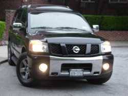 Nissan Armada - 