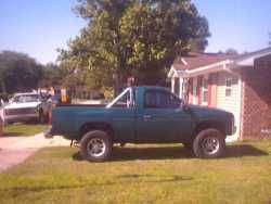 Nissan Hardbody - drkwlf