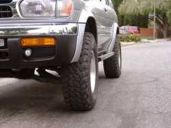 Nissan Pathfinder - Sonny C