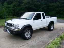 Nissan Frontier - Trey Wright