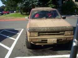 Nissan Pathfinder - shiles