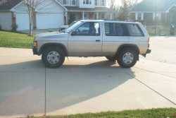 Nissan Pathfinder - Brad