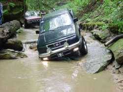 Nissan Frontier - Gator