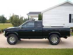 Nissan Hardbody - BK-N-BLK