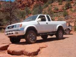 Nissan Frontier - white lightning