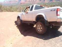 Nissan Frontier - white lightning