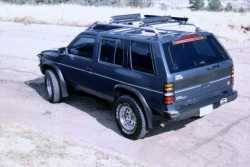 Nissan Pathfinder - Benny Butterfield