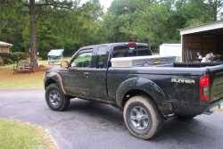 Nissan Frontier - Jason s.