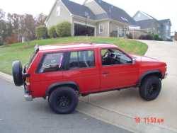 Nissan Pathfinder - Big Mike