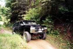 Nissan Pathfinder - Debbie Warner