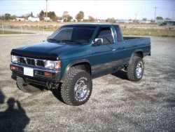 Nissan Hardbody - skindoughnut