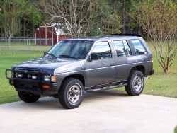 Nissan Pathfinder - Mathius