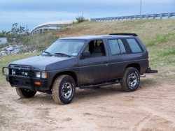 Nissan Pathfinder - Mathius