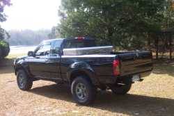 Nissan Frontier - Jason s.