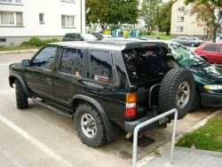 Nissan Pathfinder - Tim